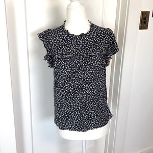 Reformation ruffle blouse in floral navy and white Sz Small #0077